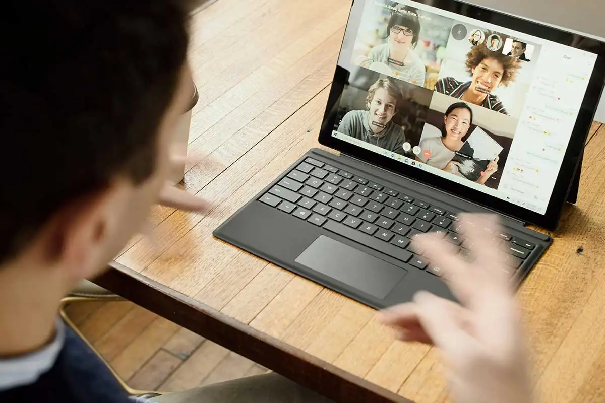 a man during group therapy during Virtual IOP Treatment